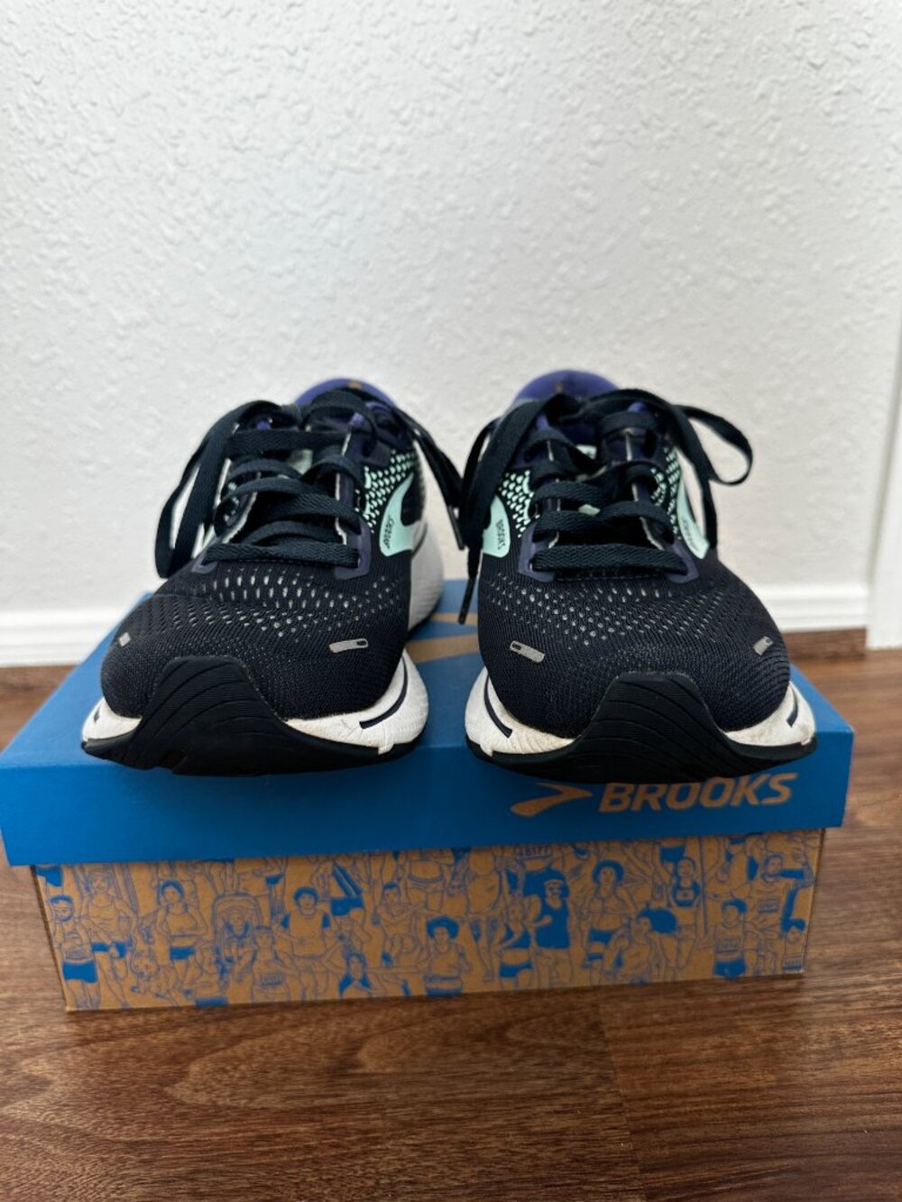 Brooks Ghost 14 Women's Running Shoes - 8.5 Wide - Picture 5 of 8